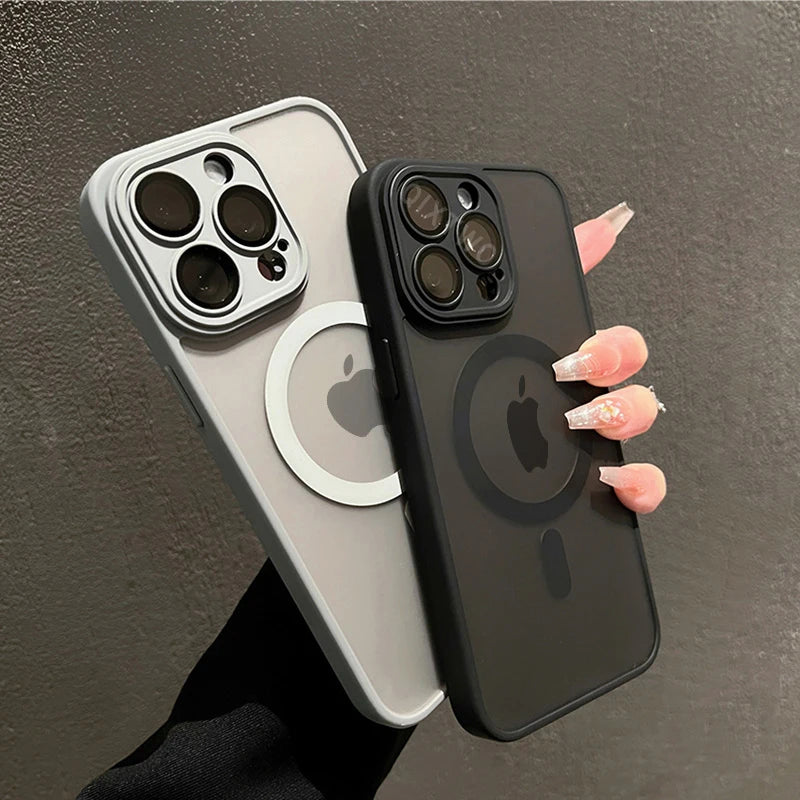 High-end Matte Armour with a Shockproof Cover for the Magsafe Magnetic Wireless Charging Case for the iPhone 11, 12, 13, 14, 15, 16, and 17 Air Pro Max