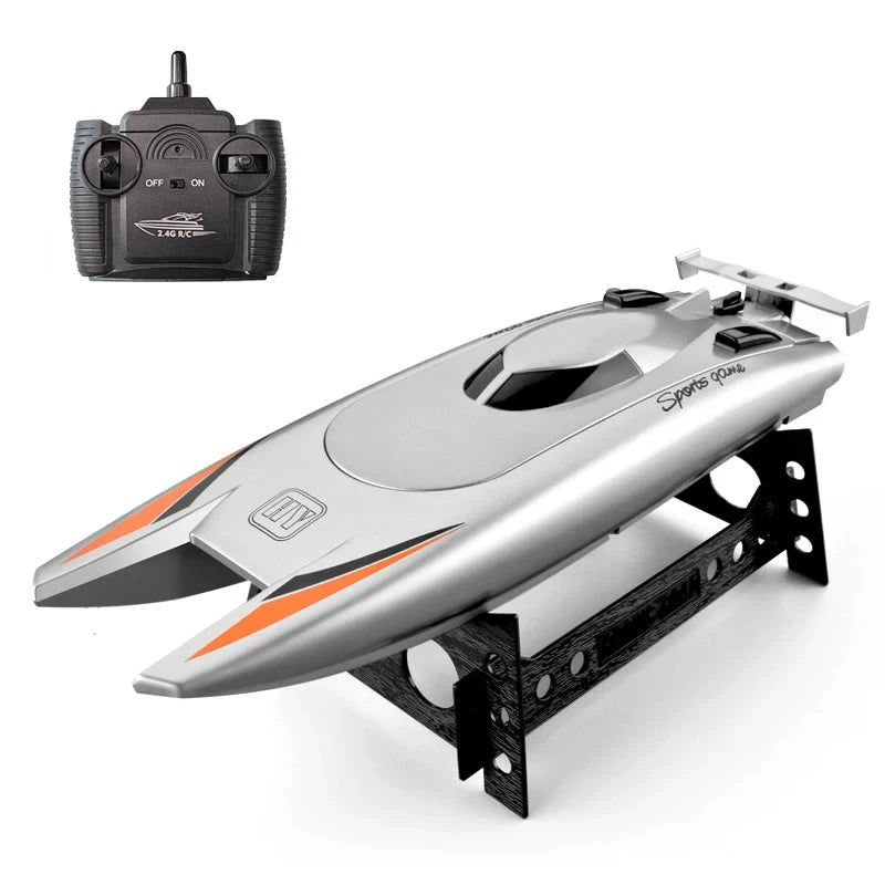 Gifts and toys for boys: 2.4G RC High Speed Racing Boat Waterproof Double Motor Remote Control Professional Speedboat 805