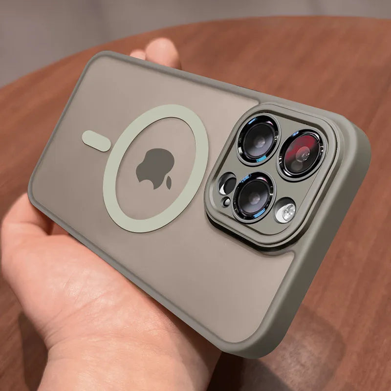 High-end Matte Armour with a Shockproof Cover for the Magsafe Magnetic Wireless Charging Case for the iPhone 11, 12, 13, 14, 15, 16, and 17 Air Pro Max
