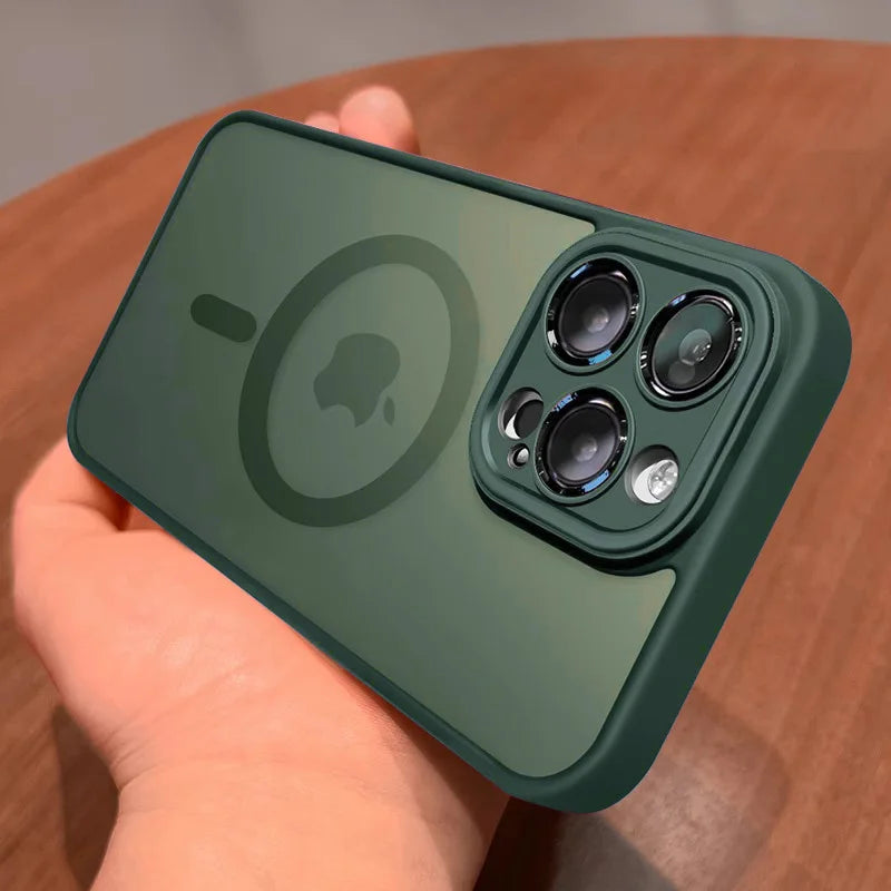 High-end Matte Armour with a Shockproof Cover for the Magsafe Magnetic Wireless Charging Case for the iPhone 11, 12, 13, 14, 15, 16, and 17 Air Pro Max